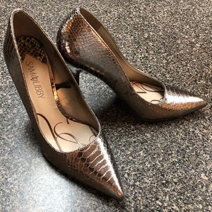 Sam & Libby Foe Snake Skin Heels